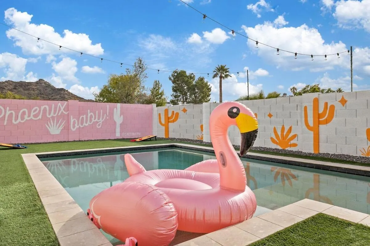 Holiday home Heated Pool Game Room, Mountain Views Phoenix